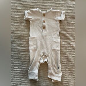 Cozy Cream Modern Moments